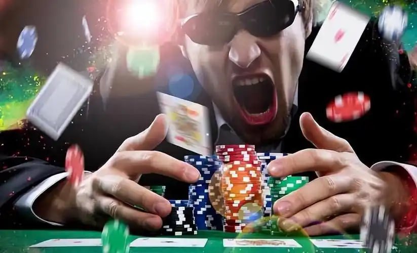 Người dùng Việt Nam chơi game slot trực tuyến trên điện thoại di động